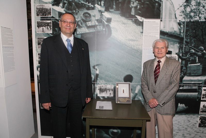 Patton Memorial Pilsen nabídlo návštěvníkům Slavností svobody 2010 vedle stálé expozice památníku americké také doprovodný program, výstavu „Plzeň tančí boogie-woogie“ a výstavu partnerských muzeí „Národní vojensko-historické muzeum Diekirch“ a General Patton Memorial Museum Ettelbruck. Nedílnou součástí letošních oslav byla tradiční prodejní akce sběratelů historického vojenství „Militaria burza“ ve Velkém sále KD Peklo.