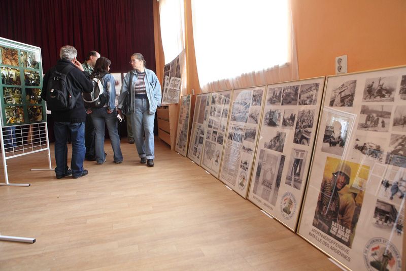 Patton Memorial Pilsen nabídlo návštěvníkům Slavností svobody 2010 vedle stálé expozice památníku americké také doprovodný program, výstavu „Plzeň tančí boogie-woogie“ a výstavu partnerských muzeí „Národní vojensko-historické muzeum Diekirch“ a General Patton Memorial Museum Ettelbruck. Nedílnou součástí letošních oslav byla tradiční prodejní akce sběratelů historického vojenství „Militaria burza“ ve Velkém sále KD Peklo.