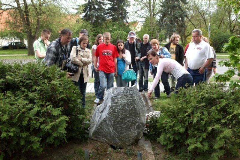 Město Plzeň nabídlo také v roce 2010 zájemcům výlety po místech spojených s významnými momenty II. světové války nazvané příznačně Jaro 1945.