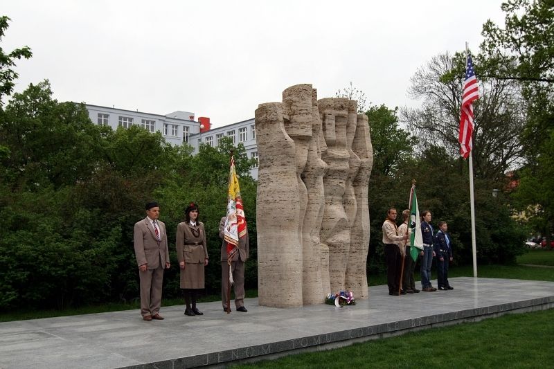 Slavnosti svobody 2010 - Pietní akt na náměstí Míru