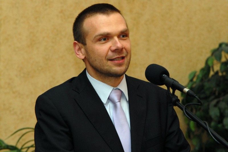 Držiteli Ceny Bohumila Polana za rok 2011 se stali (23.11.2012) Jaroslava Eichackerová-Málková za básnickou sbírku Stopy v povětří a Karel Trinkewitz za prózu Jak jsem potkal básníky. Porota v čele s Jiřím Staňkem udělila rovněž dvě čestná uznání, a to básnické sbírce O čem jde řeč autora Romana Kníže a próze s názvem V srpnové žízni od Jana Sojky.