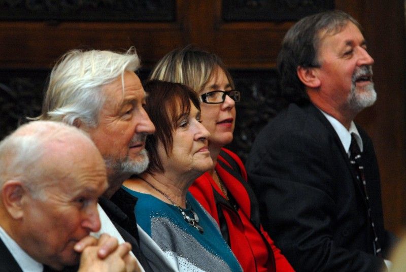 Držiteli Ceny Bohumila Polana za rok 2011 se stali (23.11.2012) Jaroslava Eichackerová-Málková za básnickou sbírku Stopy v povětří a Karel Trinkewitz za prózu Jak jsem potkal básníky. Porota v čele s Jiřím Staňkem udělila rovněž dvě čestná uznání, a to básnické sbírce O čem jde řeč autora Romana Kníže a próze s názvem V srpnové žízni od Jana Sojky.