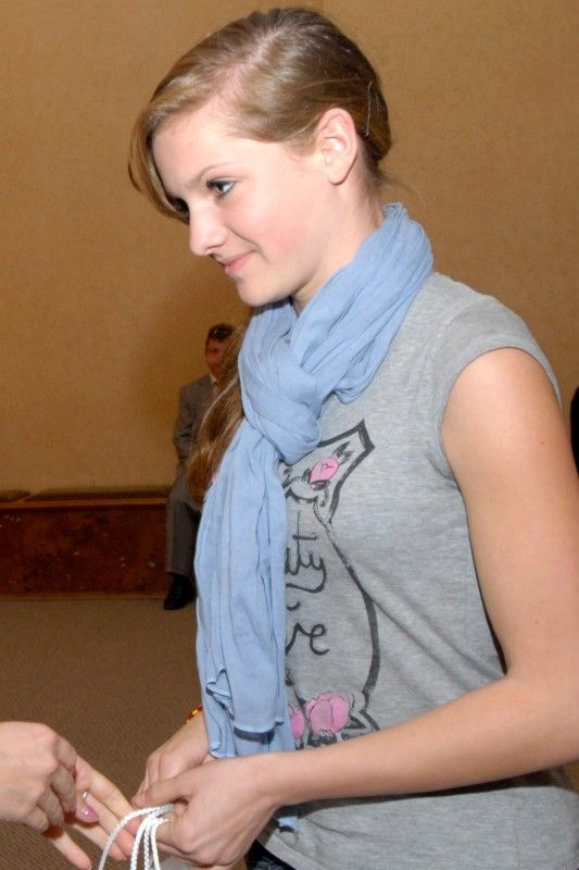 Ve středu 5. prosince 2012 se uskutečnilo v obřadní síni soutěžní klání deseti nejlepších za účasti tvůrců - dětí a zástupců jednotlivých škol. Porota ve složení primátor Martin Baxa, radní pro oblast školství, mládeže, sportu a životního prostředí Irena Rottová, vedoucí odboru školství, mládeže a tělovýchovy plzeňského magistrátu Eva Prokopová a moderátor televize ZAK Viktor Nový, který býval televizním reportérem, po zhlédnutí všech deseti reportáží rozhodla o třech nejlepších.