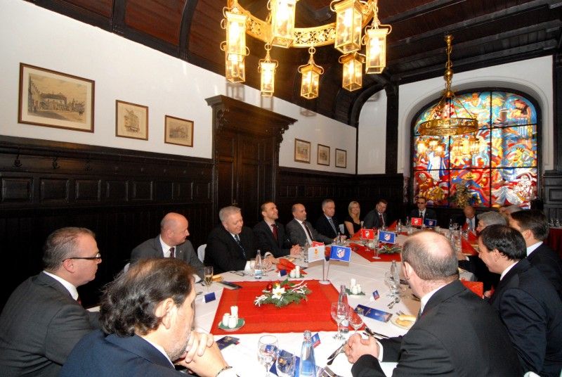 Setkání zástupců města, kraje a klubů FC Viktoria Plzeň a Atlético de Madrid