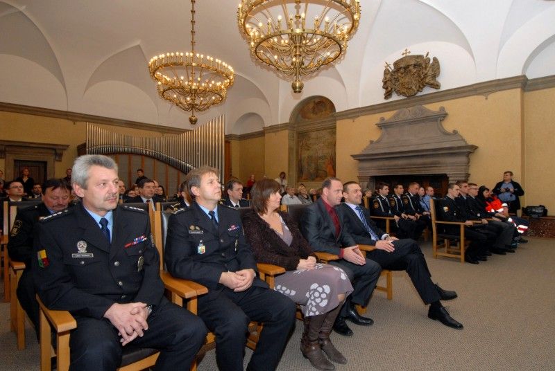Na plzeňské radnici se dnes 11. prosince 2012 oceňovaly výjimečné činy vykonané při záchraně lidského života nebo majetku.
