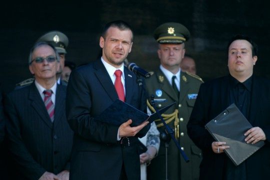 Stěžejní vzpomínková akce Slavností svobody u památníku Díky, Ameriko! se konala v přítomnosti několika stovek Plzeňanů a všech válečných veteránů, kteří do Plzně přijeli.