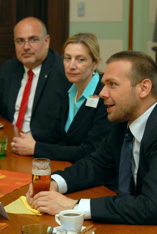 Ministr Jiří Besser při jednání upozornil na možnost čerpání finančních prostředků z dotačních programů Evropské unie označovaných jako „Norské fondy“. Takzvaná pátá výzva počítá s částkou 18,3 milionu euro na investiční akce, pro kulturní aktivity je k dispozici částka ve výši 3 miliony euro.