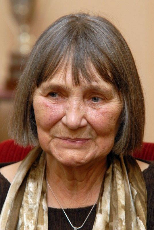 Cenu 1. června převzala na slavnostním zasedání Zastupitelstva města Plzně v obřadní síni plzeňské radnice Dana Němcová.

Po převzetí ceny, jejíž součástí je kromě pamětního listu také symbol Dne prvního zvonění z dílny uměleckého kováře Bohuslava Ježdíka a originál uměleckého díla nazvaného Meditace od českého kreslíře a grafika Jiřího Kornatovského, poděkovala Dana Němcová především mladým lidem, kteří ji na cenu navrhli. Ocenila, že si všímají takových hodnot, které ona v životě vyznávala. „Vrcholem důstojnosti je svoboda a život v pravdě a o to musíme usilovat všichni, i sami za sebe,“ řekla Dana Němcová.

Primátor Martin Baxa ve svém slavnostním projevu mj. uvedl: „Spisovatel Orwell byl skutečně vizionář, ukázalo se i u nás, že režim, který byl tak podobný Orwellově představě a jevil se jako neotřesitelný a věčný, se nakonec rozpadl v prach. Život jej zdolal.

Vážená paní Němcová, myslím si, že jste jednou z těch, kteří tu naději v sobě neustále nesou a jsou chvíle, kdy Vás potřebujeme slyšet i dne