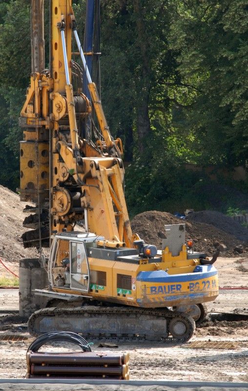 Pokračující práce při rekonstrukci fotbalového stadionu ve Štruncových sadech

Hrací plocha doznává posledních úprav před pokládáním vyhřívacího systému. Zdárně pokračují i zemní práce pro výstavbu tribun.
