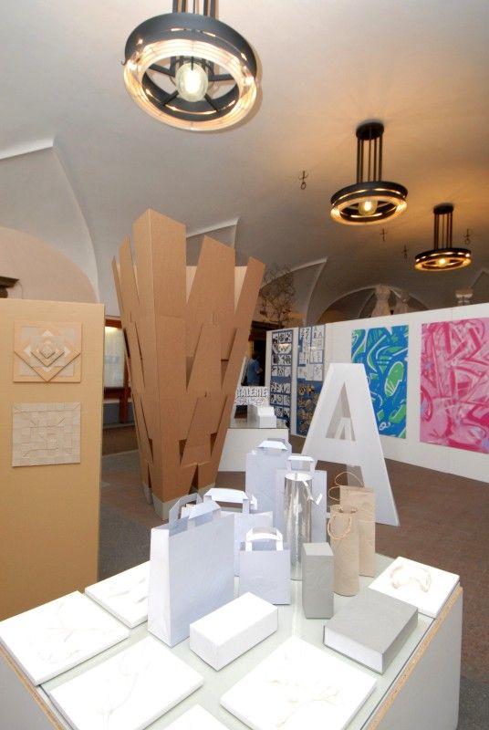 Výstava Energie pro Plzeň byla k vidění v mázhauzu plzeňské radnice 6. - 24. června 2011