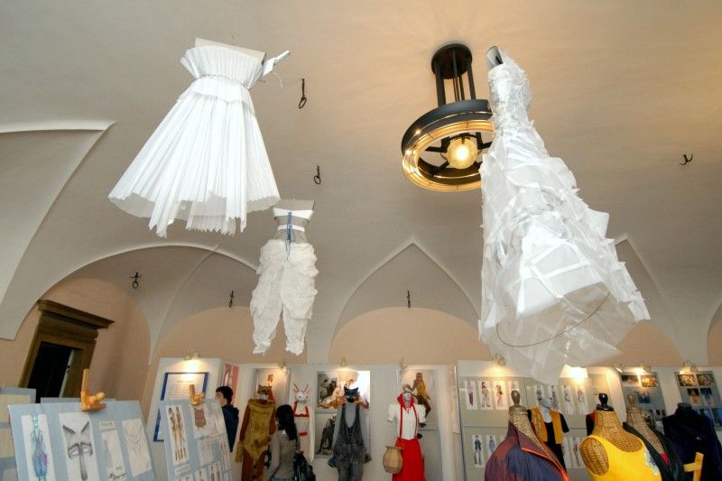 Výstava Energie pro Plzeň byla k vidění v mázhauzu plzeňské radnice 6. - 24. června 2011