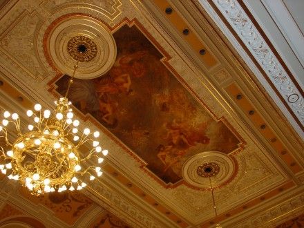 Staronový interiér Měšťanské besedy