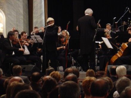 Opona se zvedá - Plzeňská filharmonie a Jiří Stivín