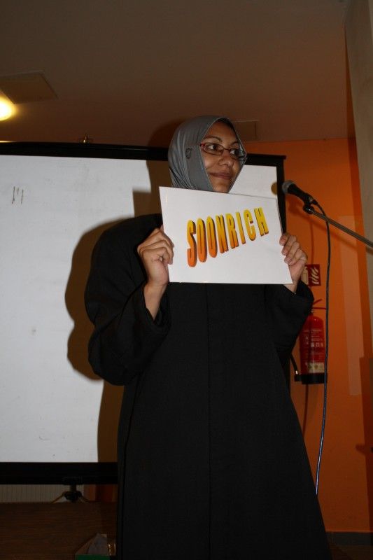 Plzeňské Salesiánské středisko mládeže včera (23.6.2011) poděkovalo dobrovolníkům, kteří se podílejí celý rok na jeho činnosti. Za město Plzeň se děkovného setkání zúčastnil primátor Martin Baxa a vedoucí odboru sociálních služeb magistrátu Alena Hynková.

Salesiánské středisko mládeže má svoji činnost rozdělenu do několika programů sociálních služeb, jako je například Klub Vzducholoď, který usiluje o sociální začlenění a pozitivní změnu v životním způsobu mládeže, která se ocitla v nepříznivé sociální situaci, nebo Centrum pomoci dětem, mládeži a rodině Střecha poskytující komplexní psychologickou, sociální a duchovní pomoc rodinám ohroženým sociálně nežádoucími jevy.