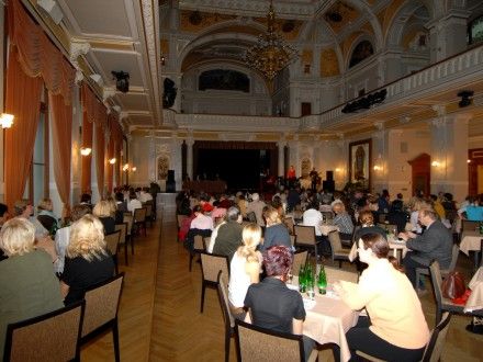 Andělé, kteří tě zvednou, když tvá křídla zapomněla létat - dobrovolníci v sociálních službách