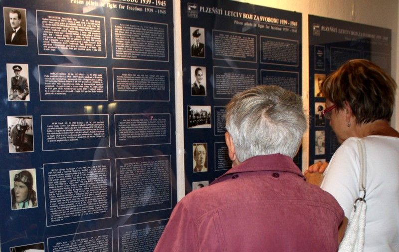 Výstava o generálu Antonínovi Liškovi v mázhauzu radnice