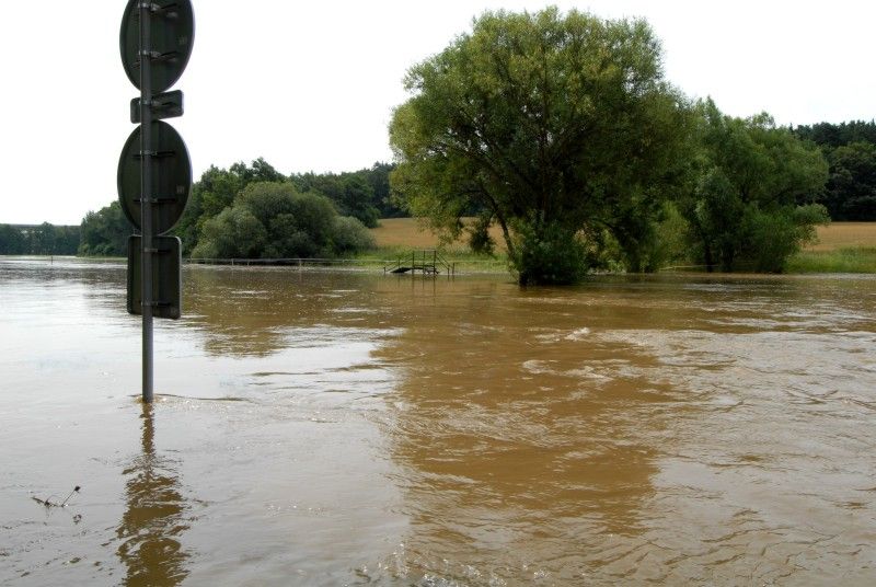 Třetí stupeň povodňové aktivity na Úslavě v Plzni - Koterově