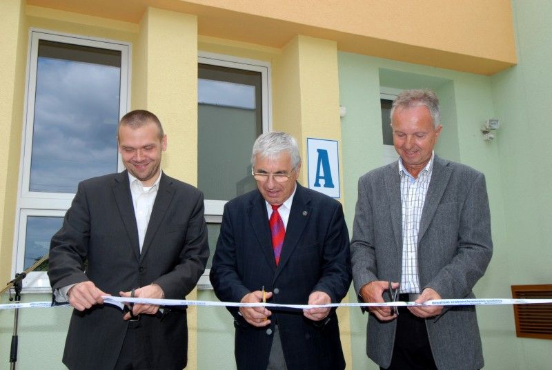 Zrekonstruovaná MŠ v Křimicích otevřena