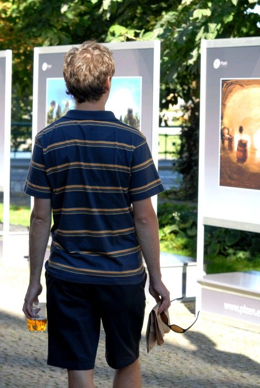 Výstava patnácti panoramatických fotografií, která prezentovala město Plzeň v prostorách pražské Vladštejnské zahrady, se přesunula do plzeňských Křižíkových sadů. Do 2. října si návštěvníci budou moci prohlédnout záběry přibližující město v úhlu 360° x 180°. Díky zajímavým prostorovým deformacím s prohnutými liniemi mají snímky zcela jinou realitu. Vernisáž výstavy, které se zúčastnil primátor Martin Baxa, se konala v pondělí 12. září.