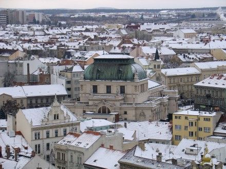 Bílá Plzeň z věže katedrály sv. Bartoloměje