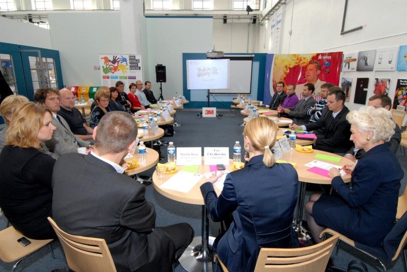 Zástupci škol a soukromého sektoru debatovali o možnostech vzájemné spolupráce