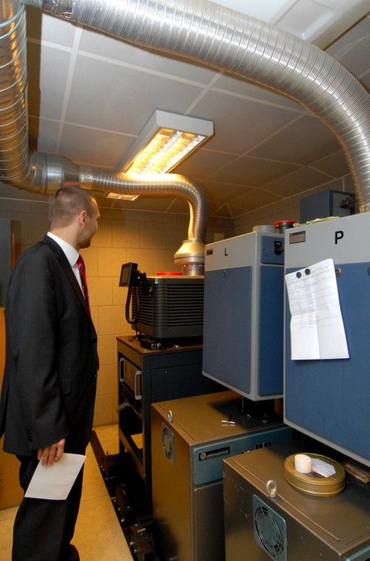 Vedle bohatého kulturního programu je největší novinkou v Měšťanské besedě digitalizace kinosálu. Divákům nabídne širší spektrum nejen filmových zážitků. Kromě promítání 3D koncertů plánuje dramaturgie kina pro milovníky baletu přímé přenosy ze světových tanečních pódií. (1.11.2011)