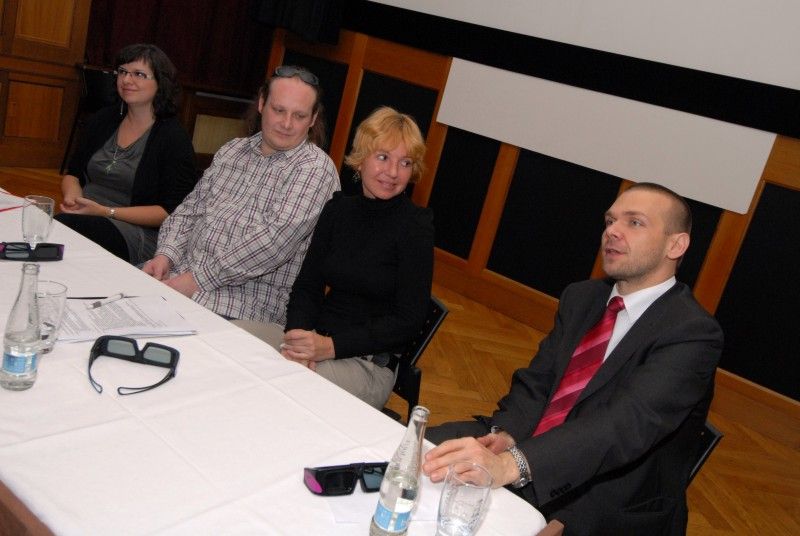 Vedle bohatého kulturního programu je největší novinkou v Měšťanské besedě digitalizace kinosálu. Divákům nabídne širší spektrum nejen filmových zážitků. Kromě promítání 3D koncertů plánuje dramaturgie kina pro milovníky baletu přímé přenosy ze světových tanečních pódií. (1.11.2011)