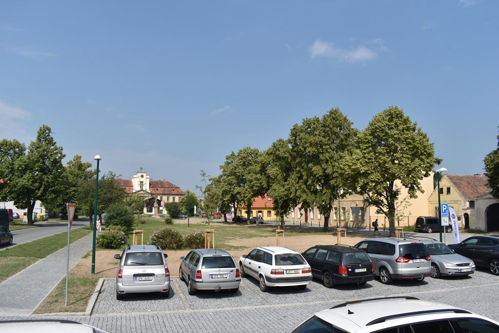Křimice mají nové Zámecké náměstí a Tlumenou ulici