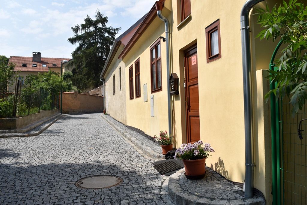 Křimice mají nové Zámecké náměstí a Tlumenou ulici (foto: A. Jarošová, 6.6.2018)