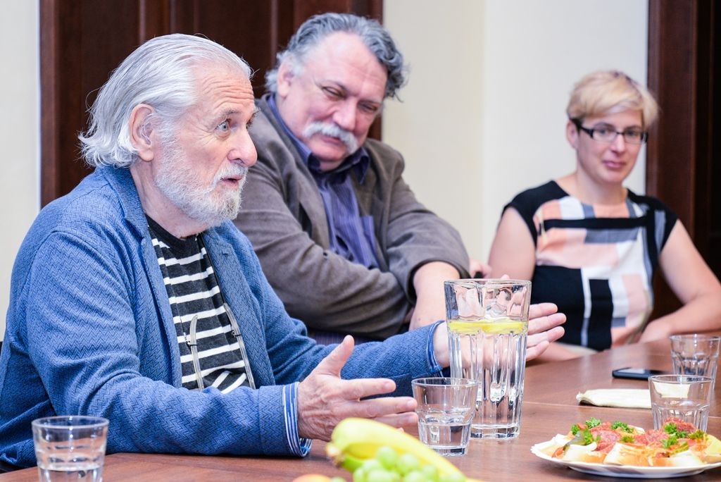 Architekt Richard Saul Wurman si na radnici převzal Cenu Ladislava Sutnara (foto: M. Pecuch, 12.6.2018)