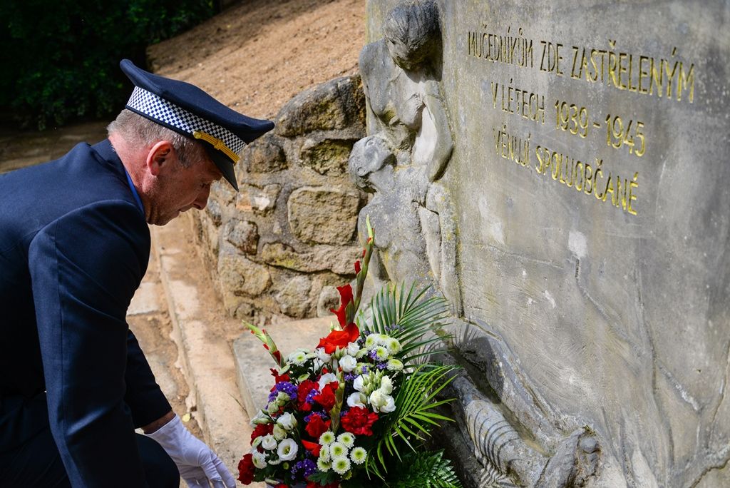 Připomenutí obětí heydrichiády (foto: M. Pecuch, 14.6.2018)