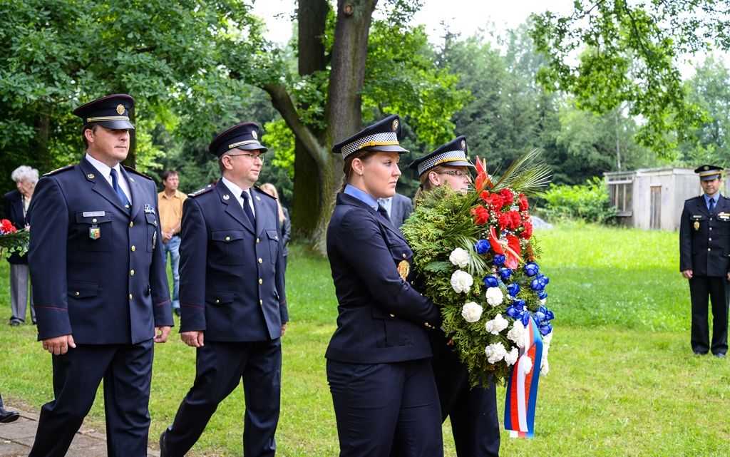 Připomenutí obětí heydrichiády (foto: M. Pecuch, 14.6.2018)