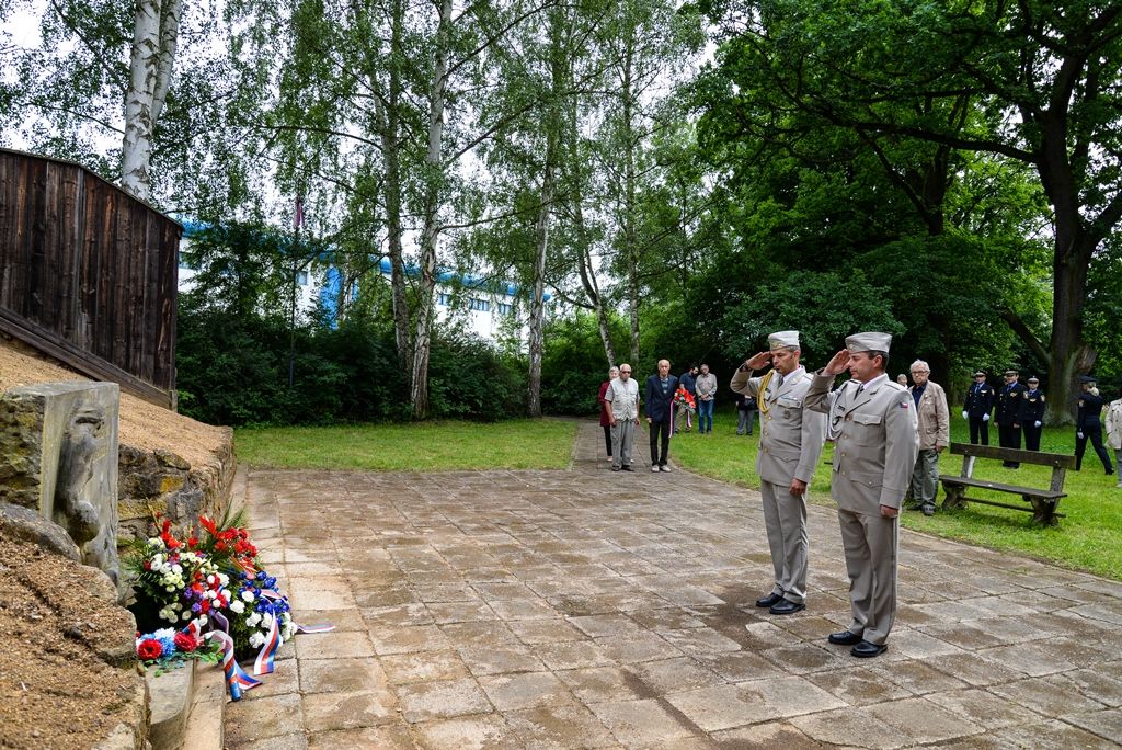 Připomenutí obětí heydrichiády (foto: M. Pecuch, 14.6.2018)