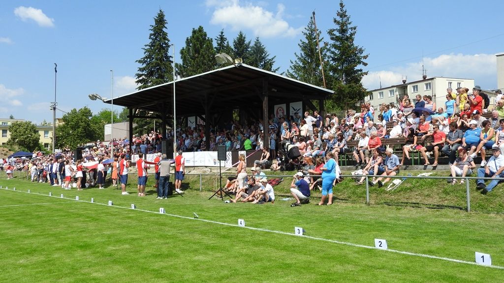Sokolové se představili na Letné (foto: L. Jarolím, 16.6.2018)
