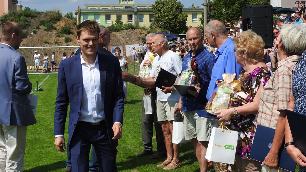 Sokolové se představili na Letné (foto: L. Jarolím, 16.6.2018)