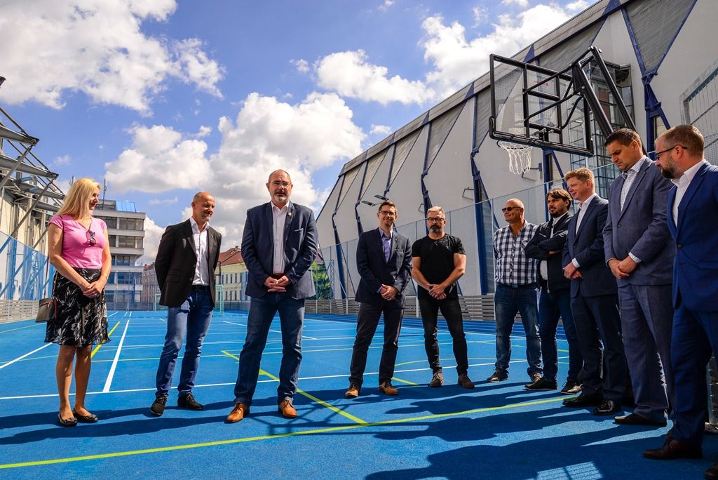 Plzeň má nové tréninkové hřiště pro hokejovou mládež (foto: M. Pecuch, 18.6.2018)