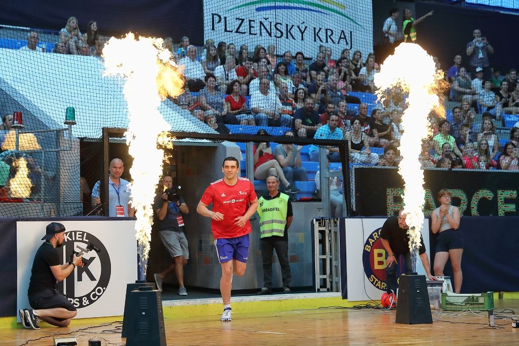 Filip Jícha se v Plzni loučil se svou sportovní kariérou, a s ním více než pět tisíc fanoušků (foto: 16.6.2018)