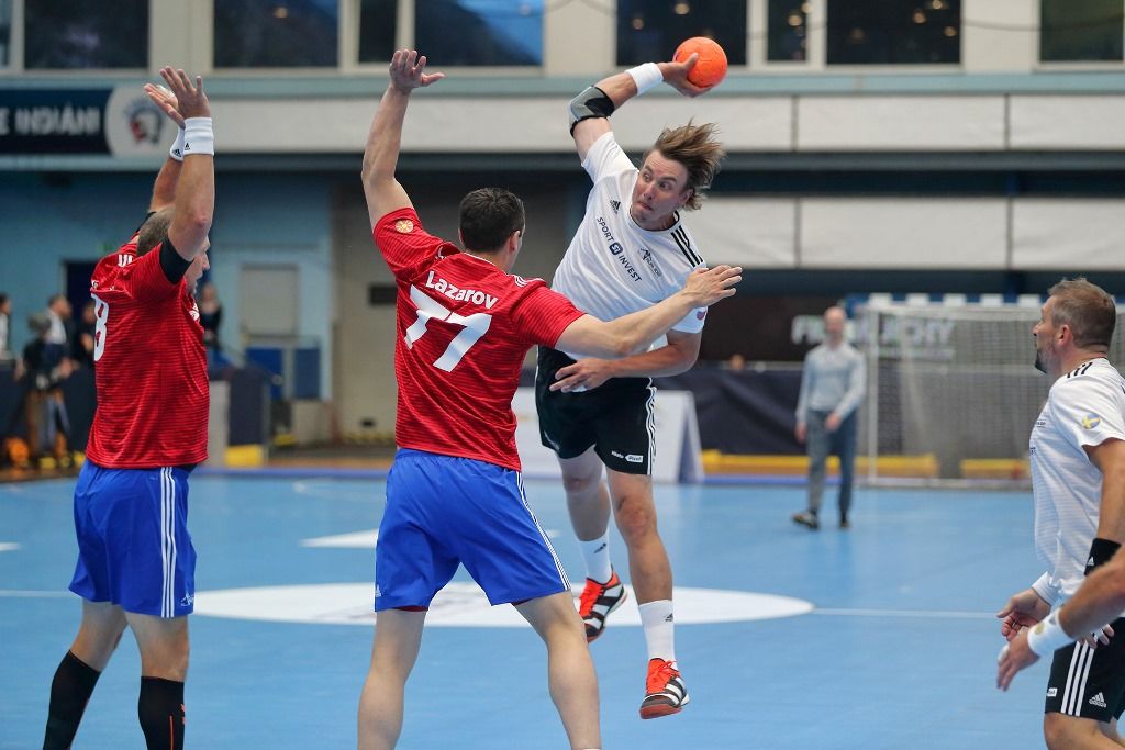 Filip Jícha se v Plzni loučil se svou sportovní kariérou, a s ním více než pět tisíc fanoušků (foto: 16.6.2018)