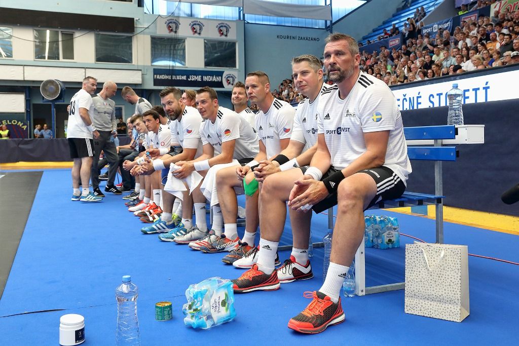 Filip Jícha se v Plzni loučil se svou sportovní kariérou, a s ním více než pět tisíc fanoušků (foto: 16.6.2018)