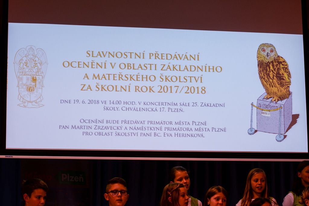 Slavnostní předávání ocenění pracovníkům ve školství (fotografie: M. Pecuch, 19.6.2018)