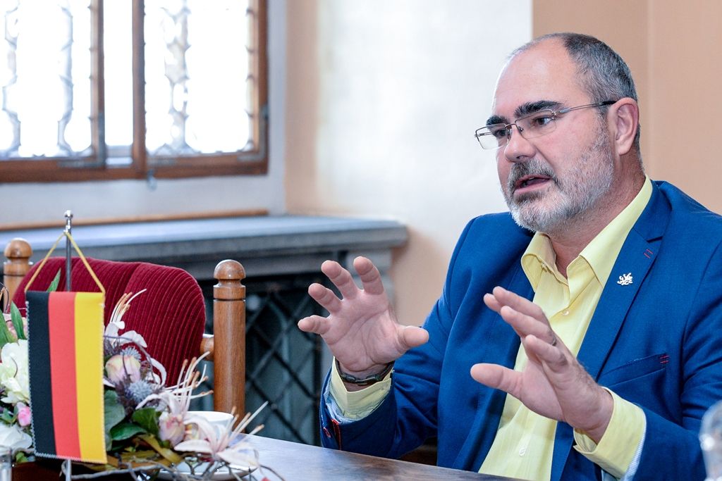 Plzeňskou radnici navštívili velvyslance Německa a po něm velvyslance Japonska (foto: M. Pecuch, 26.6.2018)