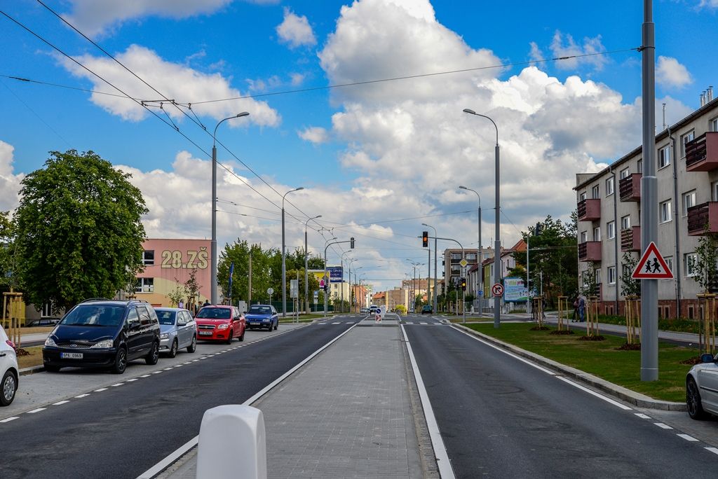 Rozsáhlá rekonstrukce Dlouhé ulice skončila (foto: M. Pecuch, 27.6.2018)