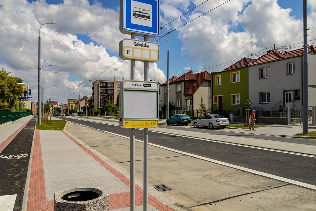 Rozsáhlá rekonstrukce Dlouhé ulice skončila (foto: M. Pecuch, 27.6.2018)