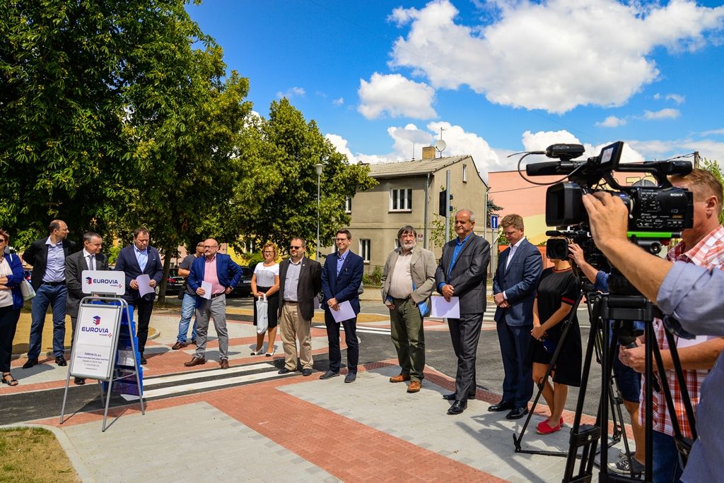 Rozsáhlá rekonstrukce Dlouhé ulice skončila (foto: M. Pecuch, 27.6.2018)