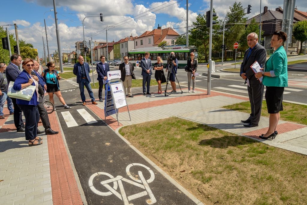 Rozsáhlá rekonstrukce Dlouhé ulice skončila (foto: M. Pecuch, 27.6.2018)