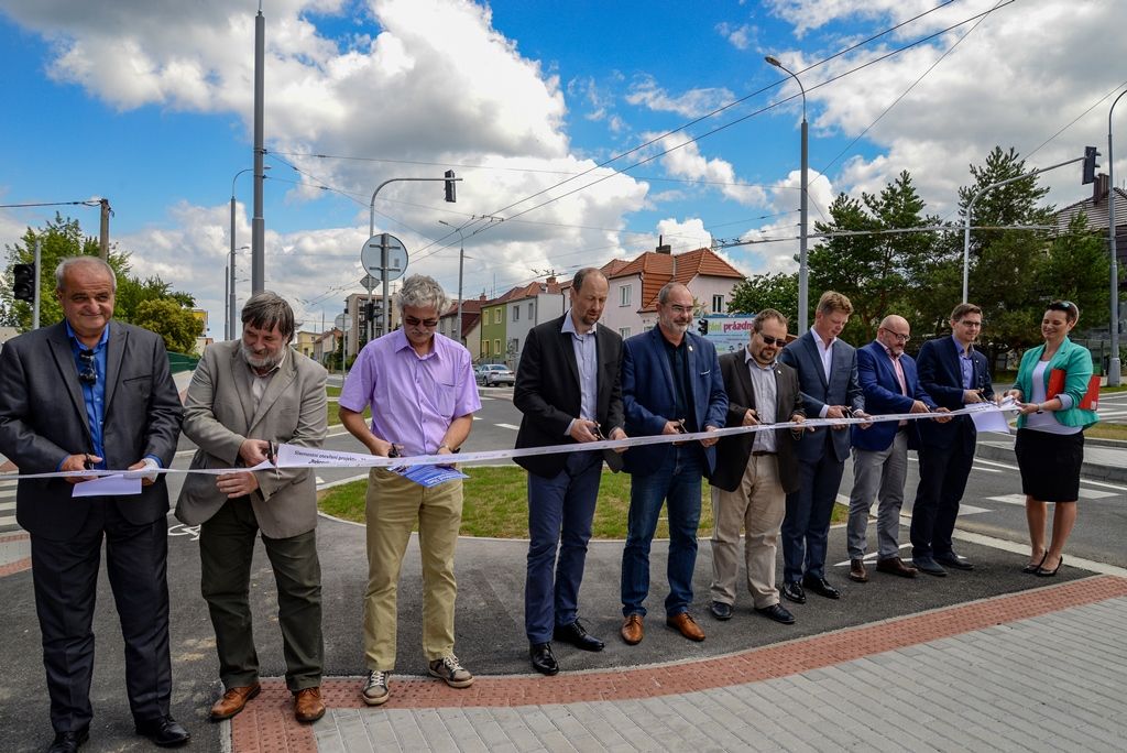 Rozsáhlá rekonstrukce Dlouhé ulice skončila (foto: M. Pecuch, 27.6.2018)