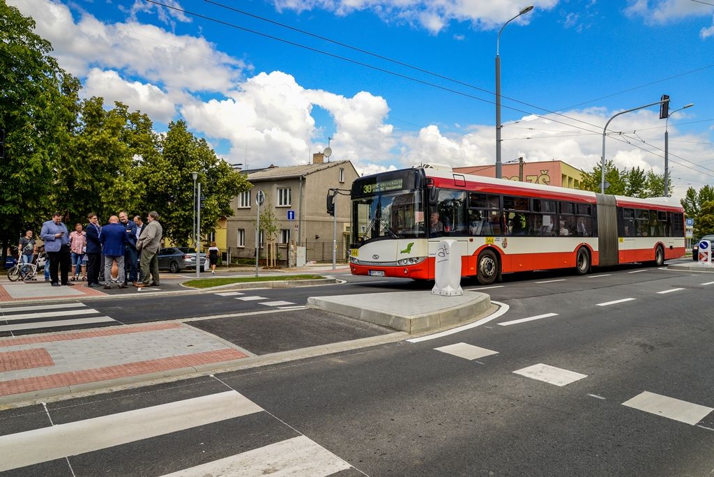 Rozsáhlá rekonstrukce Dlouhé ulice skončila (foto: M. Pecuch, 27.6.2018)
