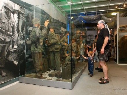Patton Memorial Pilsen - Stálá expozice Památníku americké armády Patton Memorial Plzeň v Pekle přilákala mnoho návštěvníků, kteří si tak připomněli historické události 1945 v západočeském regionu a shlédli unikátní šíři sbírkových fondů a moderní způsob jejich prezentace.