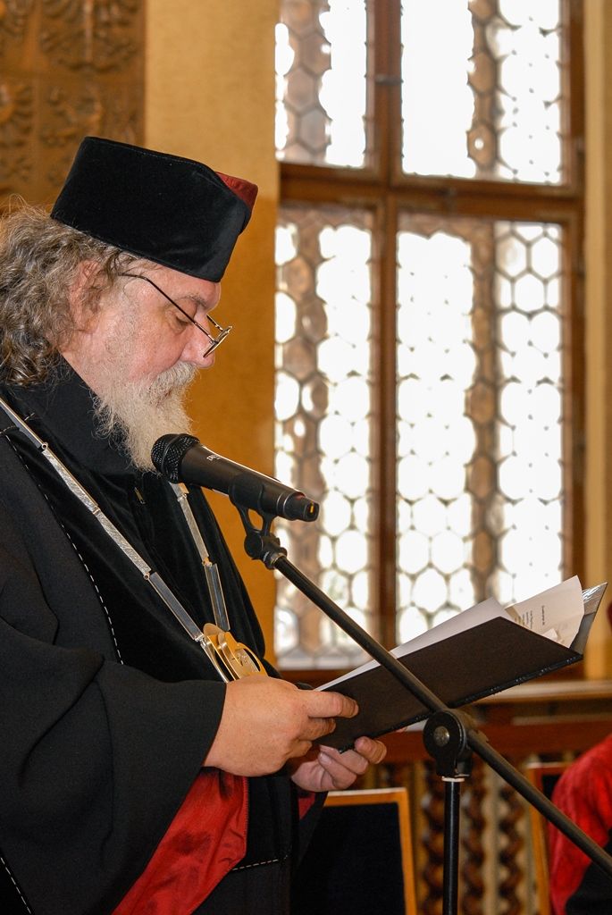 Výjimečné české i zahraniční osobnosti i instituce dnes v Plzni získaly Cenu Ladislava Sutnara, kterou uděluje Fakulta designu a umění Ladislava Sutnara Západočeské univerzity. Slavnostní ceremoniál se uskutečnil v obřadní síni radnice, předcházelo mu přijetí laureátů i vedení fakulty náměstkyní primátora Evou Herinkovou. (foto: 26.10.2015)