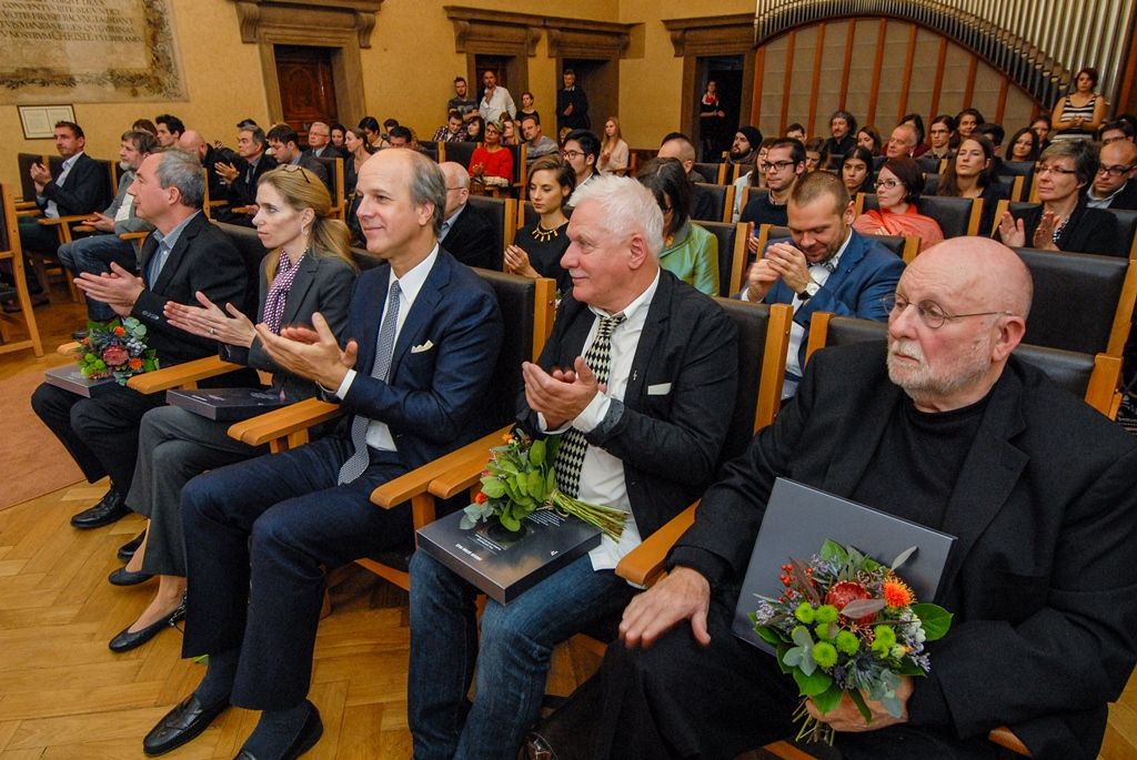 Cena Ladislava Sutnara za rok 2015 má své držitele